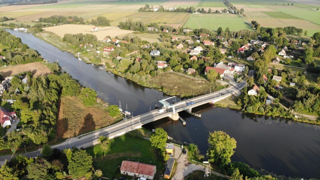 Most zwodzony w Drewnicy